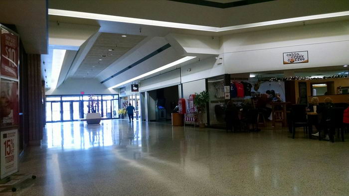 Alpena Mall - From Yelp (newer photo)